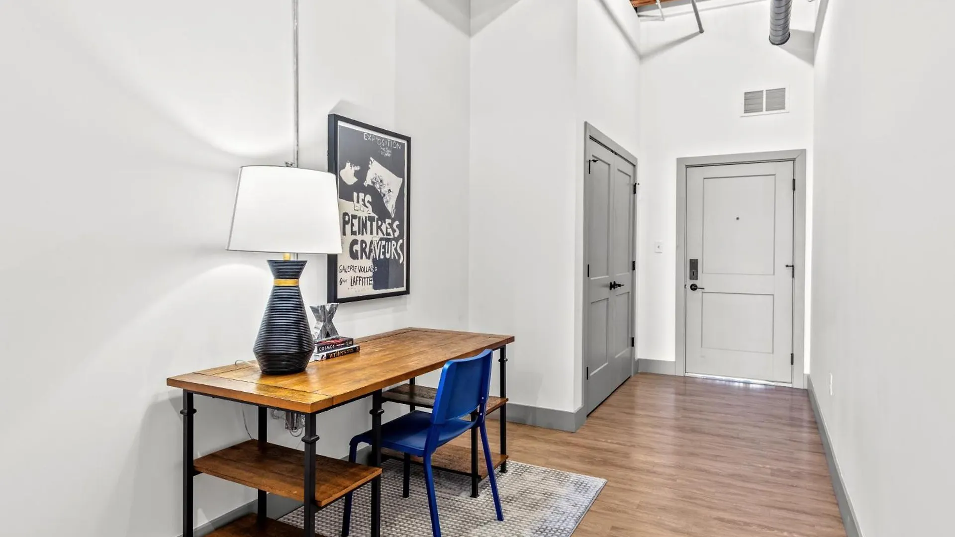 شقة 1Br Dwtn Loft-Parking-Wd-G209 سانت لويس الولايات المتحدة الأمريكية